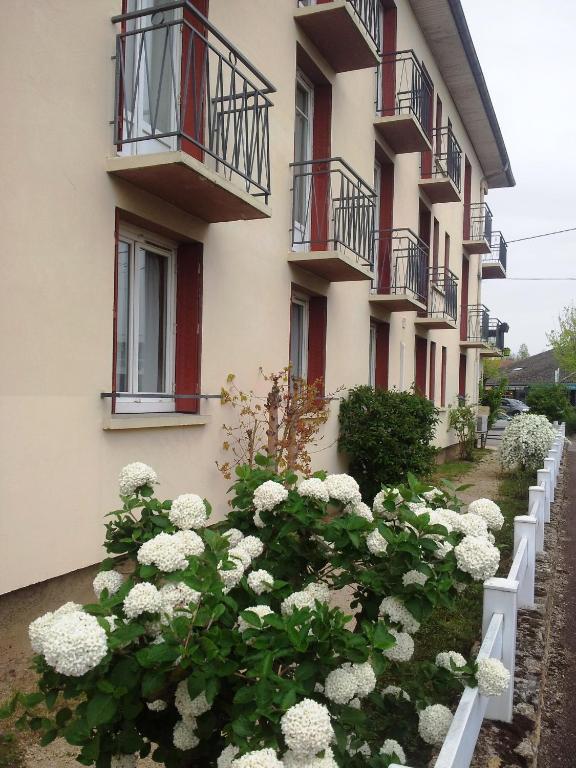 "Contact Hotel" Le Saint Remy - Chalon Sud Luaran gambar